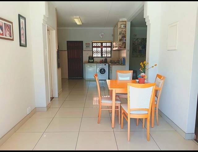 3 BEDROOM HOUSE FOR SALE IN CHASE VALLEY DOWNS